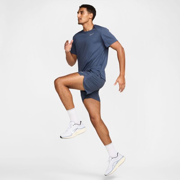 ナイキ メンズ シャツ トップス Nike Men's Dri-FIT UV Miler Short-Sleeve Running Shirt Thunder Blue カジュアルシャツ