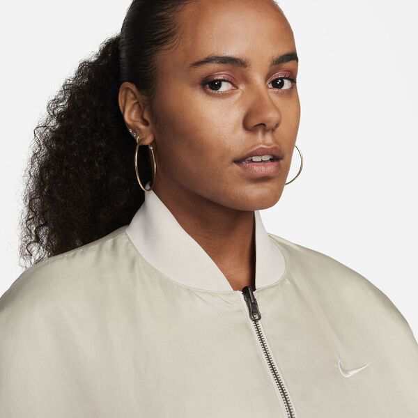 ナイキ レディース ジャケット・ブルゾン アウター Nike Sportswear Women's Reversible Varsity Bomber Jacket Lt Orewood Brn