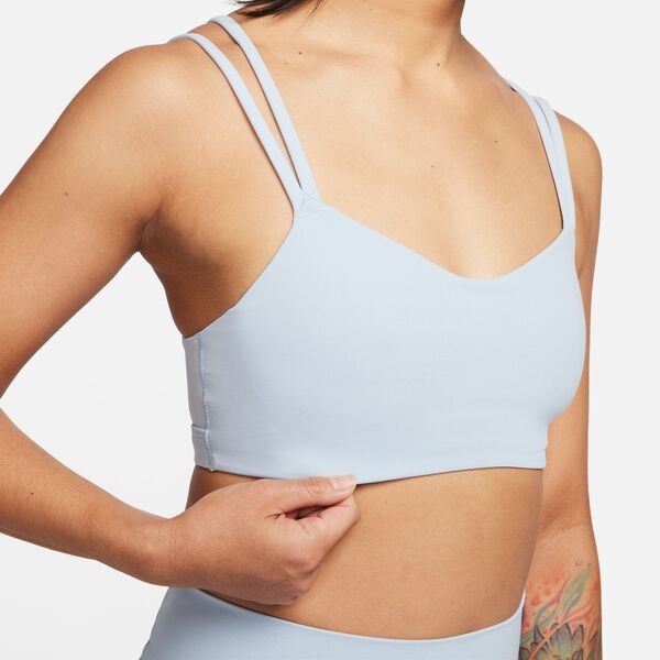 ナイキ レディース ブラジャー アンダーウェア Nike Women's Zenvy Strappy Light-Support Padded Sports Bra Light Armory Blue