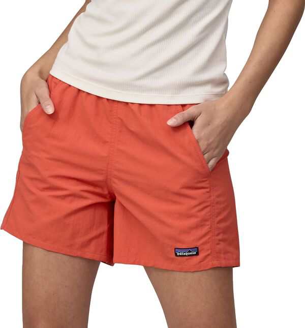 パタゴニア レディース ハーフパンツ・ショーツ ボトムス Patagonia Women's 5” Baggies Shorts Pimento Redの通販は