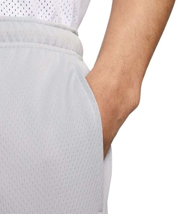 ナイキ メンズ ハーフパンツ・ショーツ ボトムス Nike Men's Club Mesh Futura Flow Shorts Light Smoke Greyの通販は