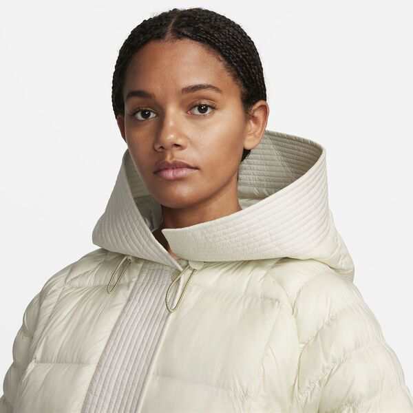 ナイキ レディース ジャケット・ブルゾン アウター Nike Sportswear Women's Swoosh Puffer PrimaLoft Therma-FIT Jacket Lt Orewood Brn