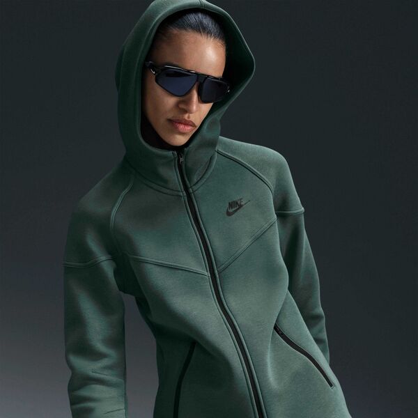 ナイキ レディース パーカー・スウェット アウター Nike Women's