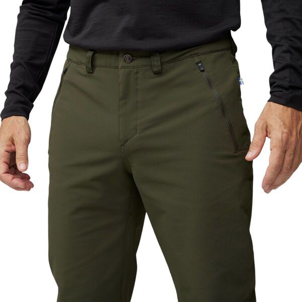 フェールラーベン メンズ カジュアルパンツ ボトムス Fjallraven Men's Abisko Winter Stretch Trousers Deep Forest