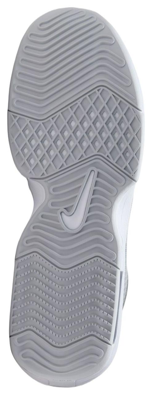 ナイキ レディース スニーカー シューズ Nike LeBron Witness 8