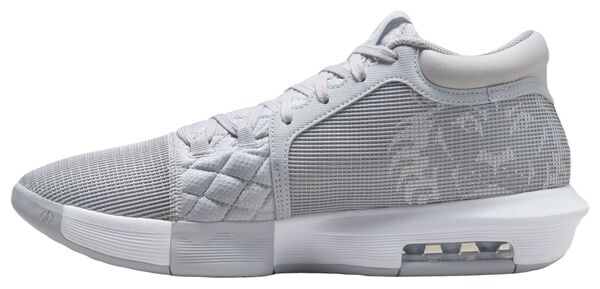 ナイキ レディース スニーカー シューズ Nike LeBron Witness 8