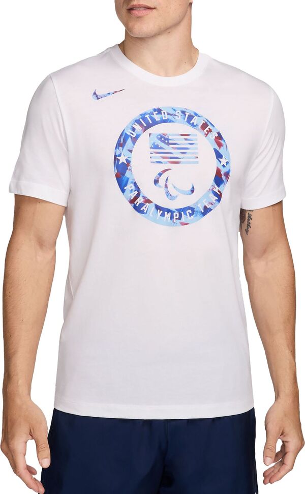 ナイキ メンズ Tシャツ トップス Nike Men's Team USA Club Graphic T-Shirt White 6,544円