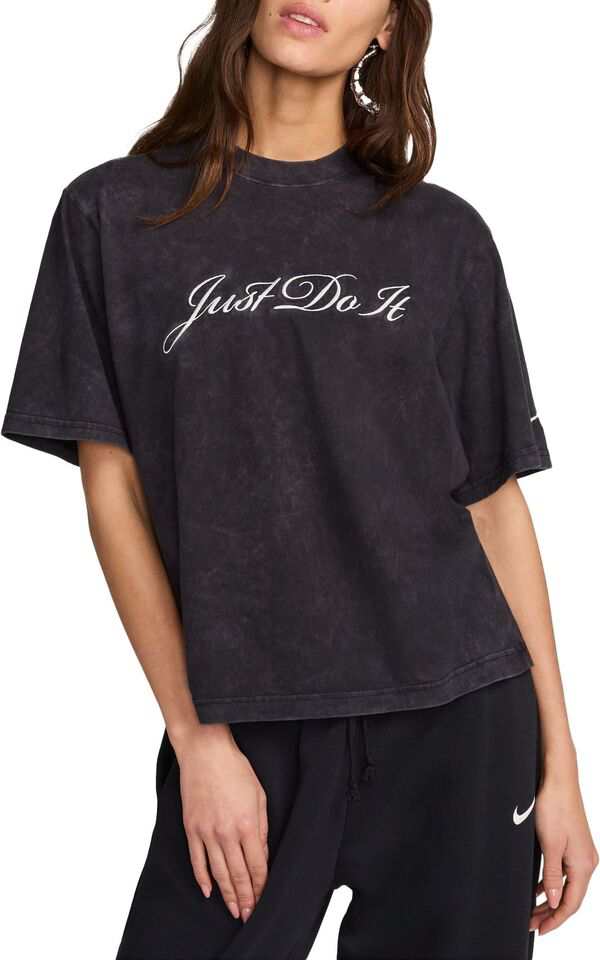 ナイキ レディース Tシャツ トップス Nike Sportswear Women's Boxy Wash T-Shirt Black