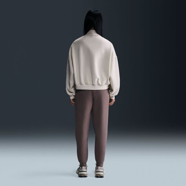 ナイキ レディース パーカー・スウェット アウター Nike Women's 24.7 ImpossiblySoft Oversized 1/2 Zip Sweatshirt Lt Orewood Brn/Ltの通販は