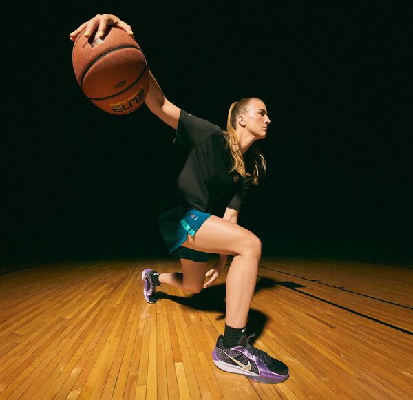 ナイキ レディース スニーカー シューズ Nike Sabrina 2 Basketball Shoes Cave Purple/White Black Raspberryの通販は