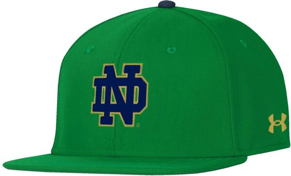アンダーアーマー レディース 帽子 アクセサリー Under Armour Men's Notre Dame Fighting Irish Kelly Green Fitted Baseball Hatの通販は