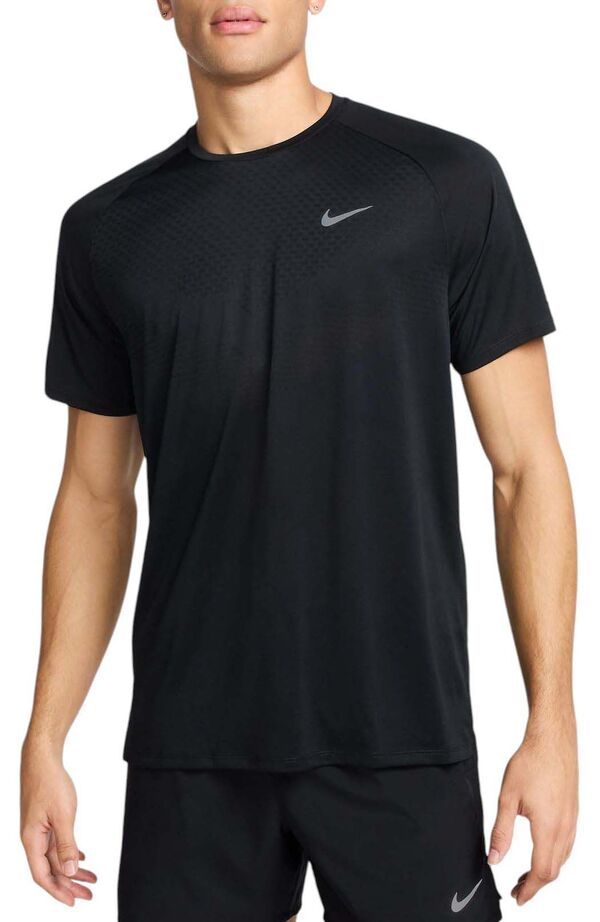 ナイキ メンズ Tシャツ トップス Nike Men's Dri-FIT ADV Stride Running T-Shirt Black