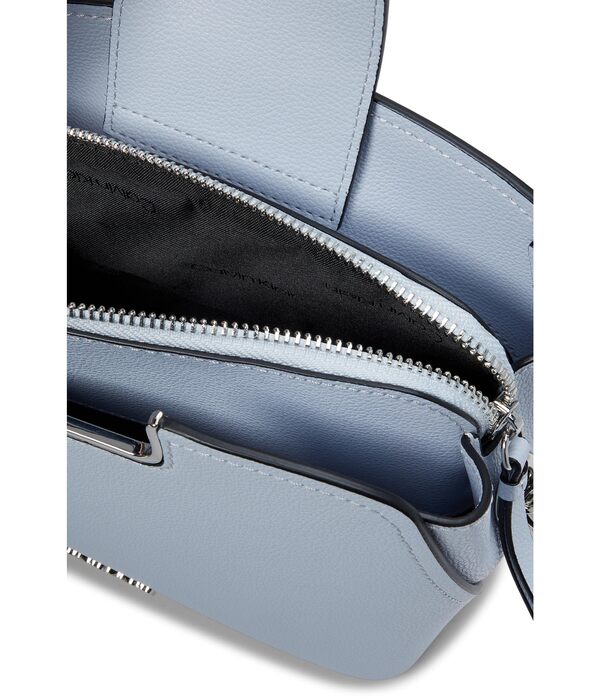 カルバンクライン レディース ハンドバッグ バッグ Finley Tripe Compartment Crossbody Arctic Iceの通販は