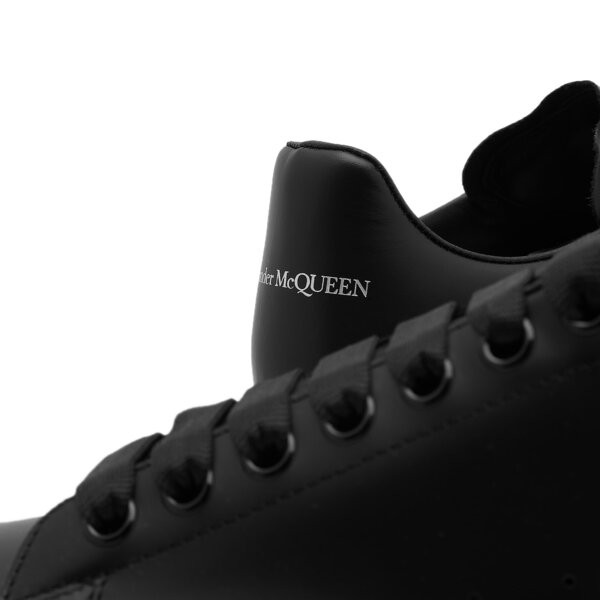 アレキサンダー・マックイーン メンズ スニーカー シューズ Alexander McQueen Air Bubble Wedge Sole Sneaker Black & Blackの通販は