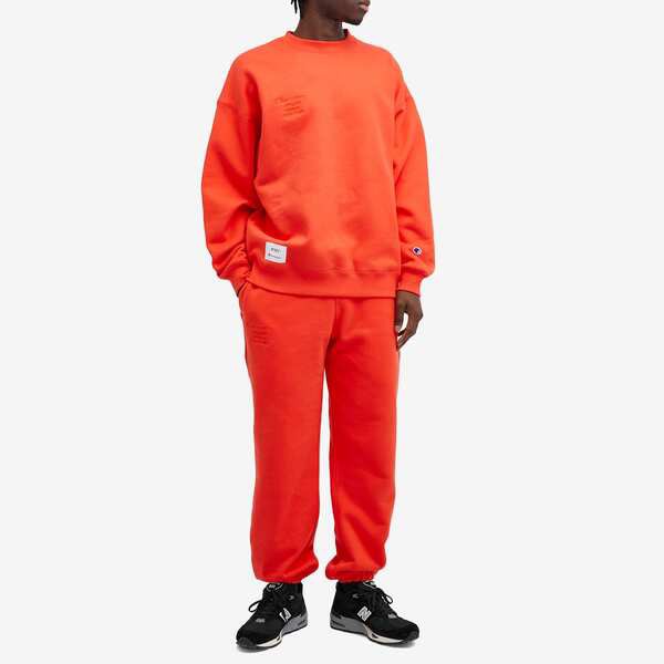 チャンピオン メンズ パーカー・スウェット アウター Champion x WTAPS Crew Sweat Orange