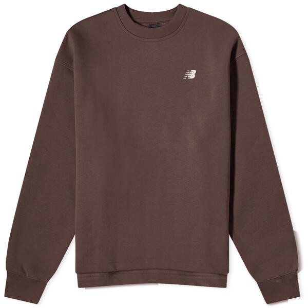 ニューバランス レディース パーカー・スウェット アウター New Balance Linear Heritage Brushed Back Fleece Crewneck Black Coffee