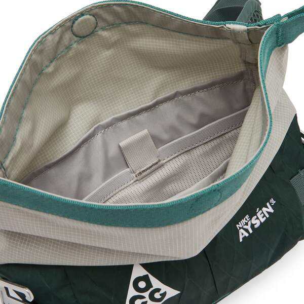 ナイキ メンズ ボディバッグ・ウエストポーチ バッグ Nike ACG Aysen Waistpack Vintage Green, Iron Ore & White