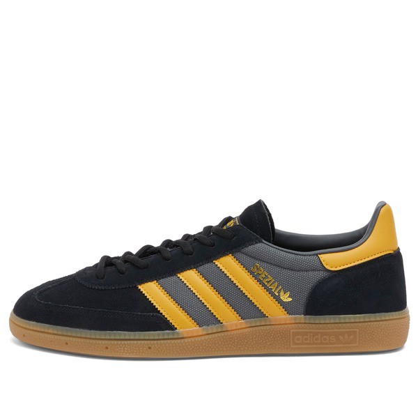 アディダス メンズ スニーカー シューズ Adidas Handball Spezial Core Black, Preloved Yellow & Grey Six S19