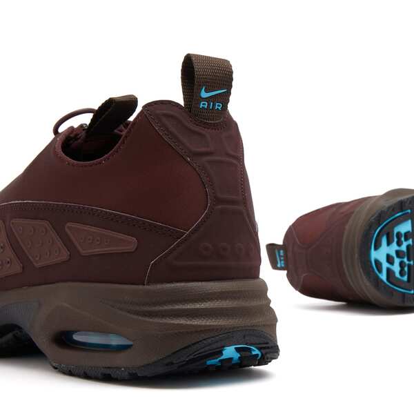 ナイキ レディース スニーカー シューズ Nike Air Max SNDR Sneaker Burgundy, Brown & Blueの通販は