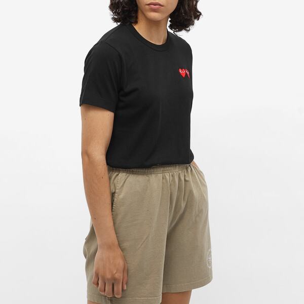 Comme des garcons play clearance women's double heart logo tee