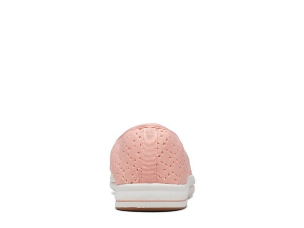 クラークス レディース スリッポン・ローファー シューズ Cloudsteppers Breeze Emily Slip-On Light Pink