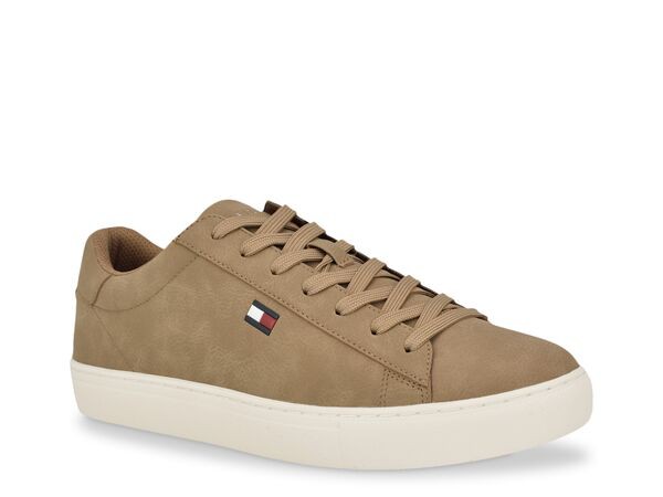 トミー ヒルフィガー メンズ スニーカー シューズ Brecon Sneaker Cognacの通販は