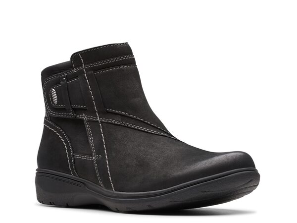 クラークス レディース ブーツ・レインブーツ シューズ Carleigh Style Bootie Black Nubuckの通販は