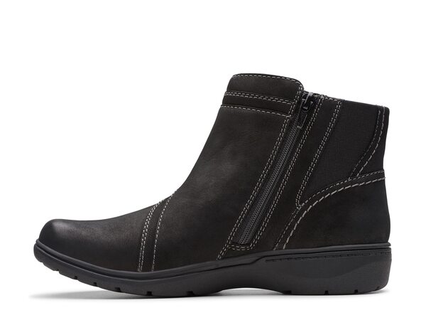クラークス レディース ブーツ・レインブーツ シューズ Carleigh Style Bootie Black Nubuckの通販は