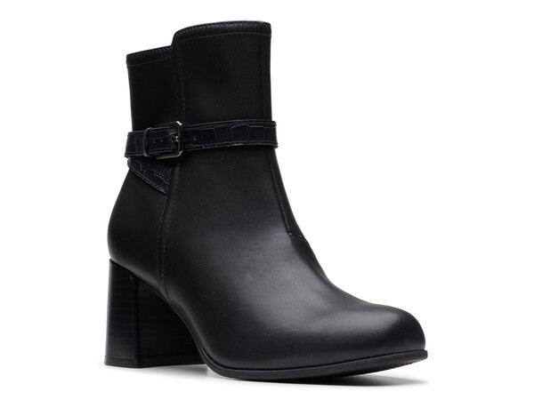 クラークス レディース ブーツ・レインブーツ シューズ Kiersta Haley Bootie Blackの通販は