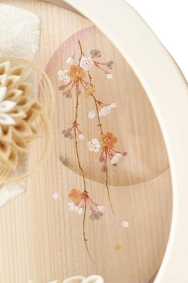 羽子板 久月 ケース飾り 円形舞華 つまみ細工 モカ 7号 円形アクリルケース 【2025年度新作】 h071-k-96490の通販は