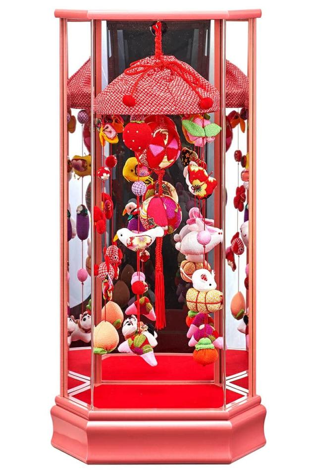 雛人形 コンパクト ひな人形 雛 ケース飾り つるし飾り つるし雛 藤翁作 大 桃A 手作り縮緬細工 【2025年度新作】 h073-fn-213-604 40,390円