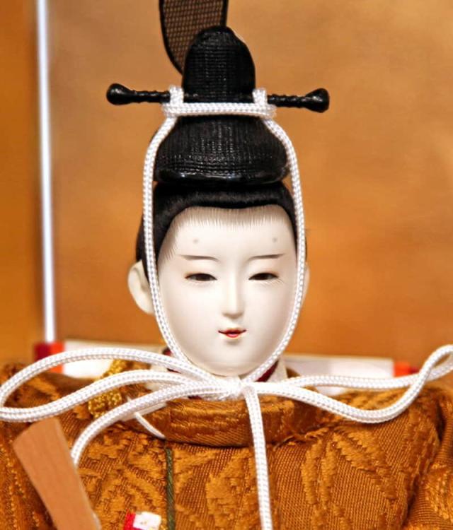 雛人形 親王飾り 金屏風 御祝着付 台座付 箱付 【公式通販】