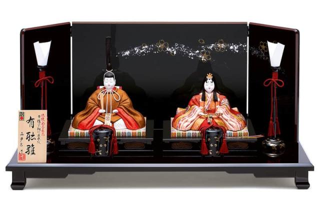 雛人形 真多呂 コンパクト ひな人形 雛 木目込人形飾り 平飾り 親王飾り 真多呂作 有職雛セット 正絹 【2025年度新作】 h073-mt-1274の通販は