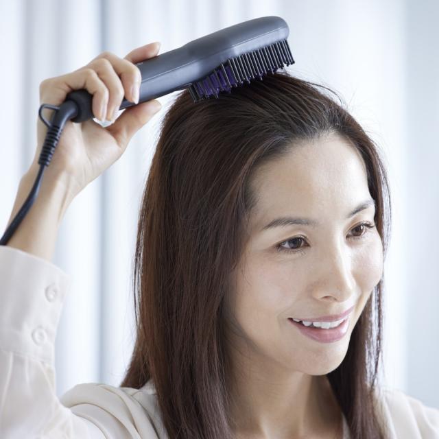ダフニ パワー DAFNI power ヤーマン カバー付き ブラシ型ヘアアイロン とかすだけでストレートヘア_4