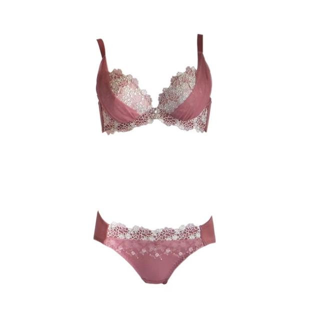 ブラショーツセット 3 4カップ ブラジャー ショーツ ビキニ B Fカップ 大きいサイズも Bon 上下セットの通販はau Pay マーケット ランジェリーハウス カルリーナ