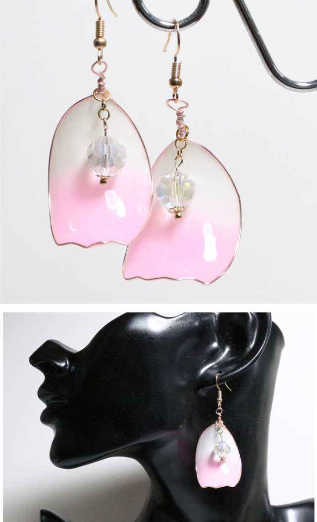 ハンドメイドアクセサリー ピアス イヤリング ピンク 花びら ひらひら ホワイト 大ぶり 金具 金属アレルギー アクセサリー レディース 樹の通販はau Pay マーケット ハンドメイド工房my Story Bodyeco