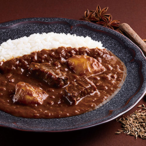中村屋 インドカリー ビーフスパイシー 200g×3個 食品 レトルト