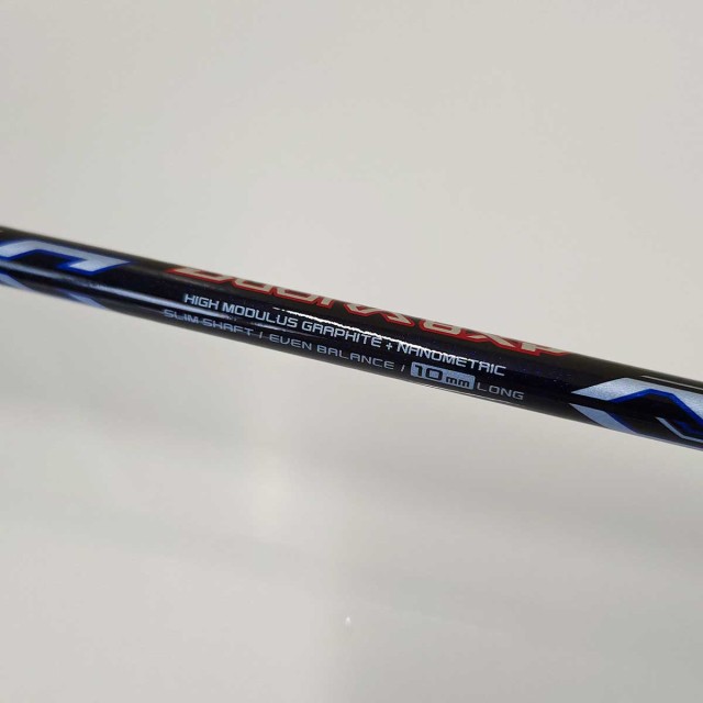 【中古・未使用品】ヨネックス デュオラ8XP DUORA バドミントン ラケット 3UG5 YONEX｜au PAY マーケット