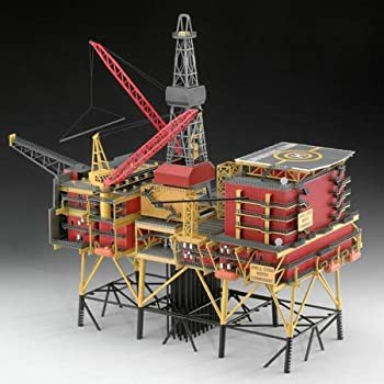 【未使用 中古品】ドイツレベル 1/200 Oilrig 海底油田 プラモデル(中古品)