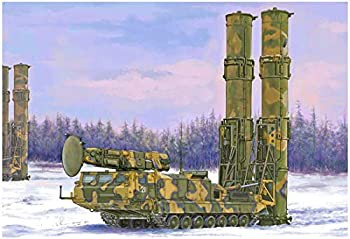 【中古品】トランペッター 1/35 ロシア連邦軍 S-300V 9A82 グラディエーター 地対空ミ(中古品)