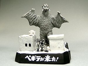 中古】(未使用・未開封品)ウルトラ怪獣戯画 ウルトラ兄弟激闘史?U
