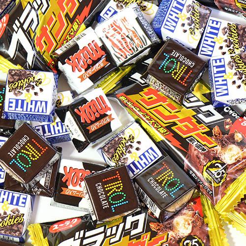 (地域限定送料無料) 人気の小袋チョコレートセット B (ブラックサンダー40コ・チロルチョコ90コ） おかしのマーチ クール便 (omtma6347kk)