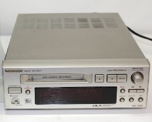 ONKYO オンキョー INTEC205 MD-105X MDレコーダー(中古品)