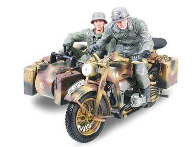 「非常に良い」タミヤ 1/10 シュコー ドイツ陸軍 ツェンダップ KS750サイドカー&フィギュ (中古品)