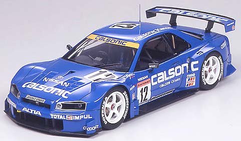 「ほぼ新品」タミヤ 1/24 マスターワークコレクション No.22 カルソニック スカイライン(中古品)