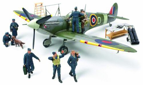 「ほぼ新品」タミヤ 1/48 スピットファイアMk.Vb イギリス空軍クルー7体セット(中古品)