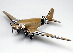トランペッター 1/48 C-47A スカイトレイン プラモデル(中古品)