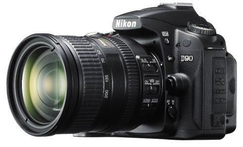 Nikon デジタル一眼レフカメラ D90 AF-S DX 18-200 VRレンズキット 