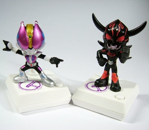 「ほぼ新品」ちびボイス 仮面ライダー電王 ネガ電王＆ネガタロスセット(中古品)