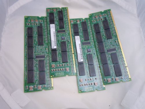 Sunメモリキット4?GB ( 4?x1gb ) 501???6109?( x7056?a )(中古品)